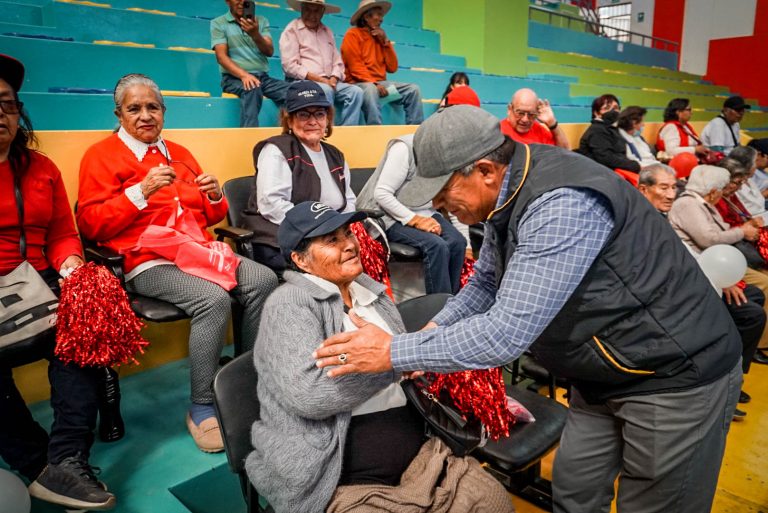 Día Nacional del Adulto Mayor